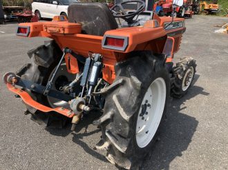 KUBOTA AGRICULTURAL TRACTOR L1-20D  FOR EXPORT