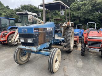 FORD TRACTOR 6640 2WD