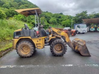 CAT 902B WHEEL LOADER