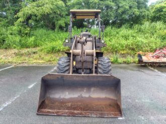 CAT 902B WHEEL LOADER