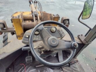 CAT 902B WHEEL LOADER