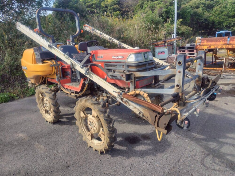 KUBOTA　GR16